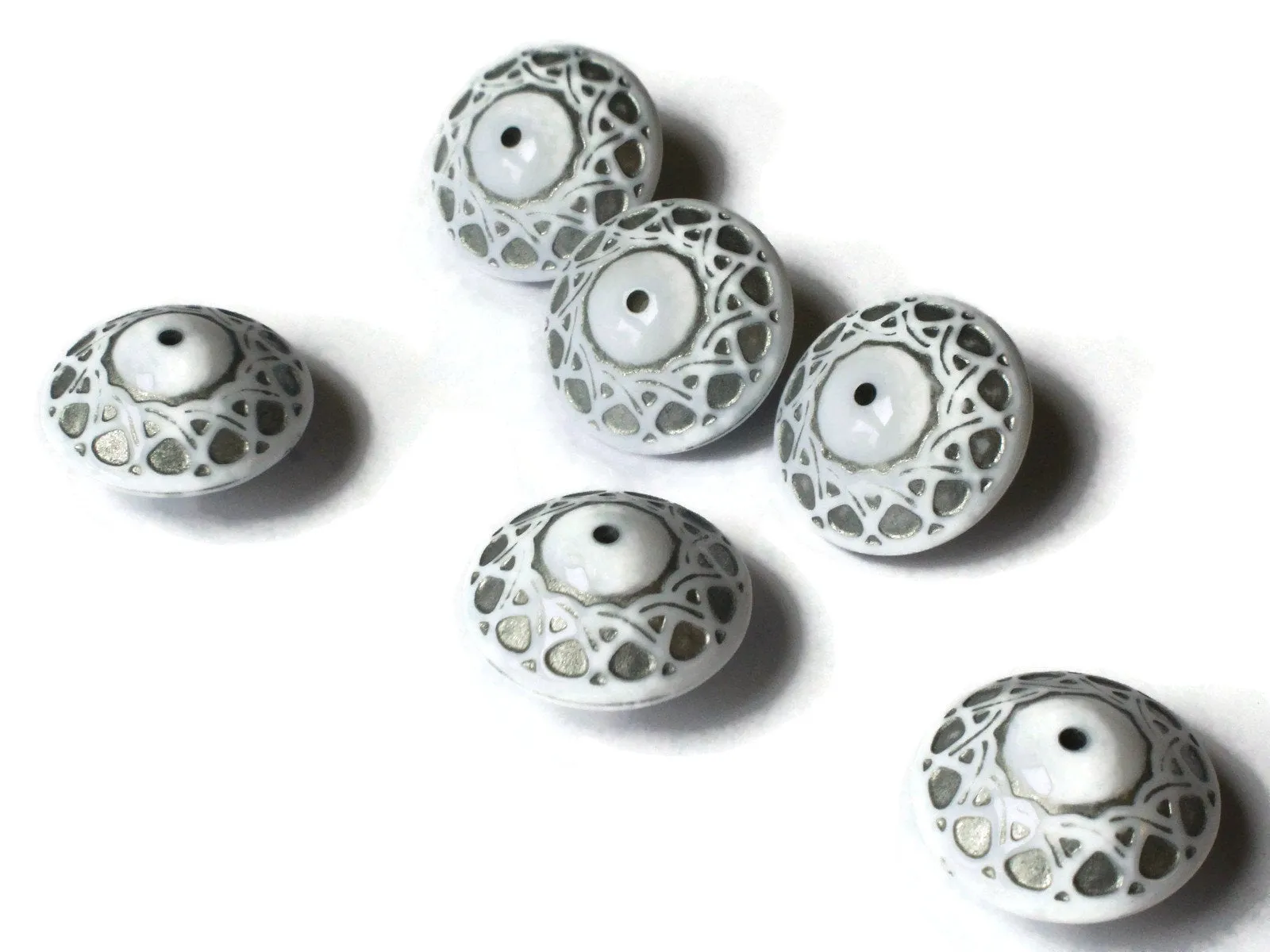 6 23mm x 14mm White and Silver Vintage Lucite Saucer Beads