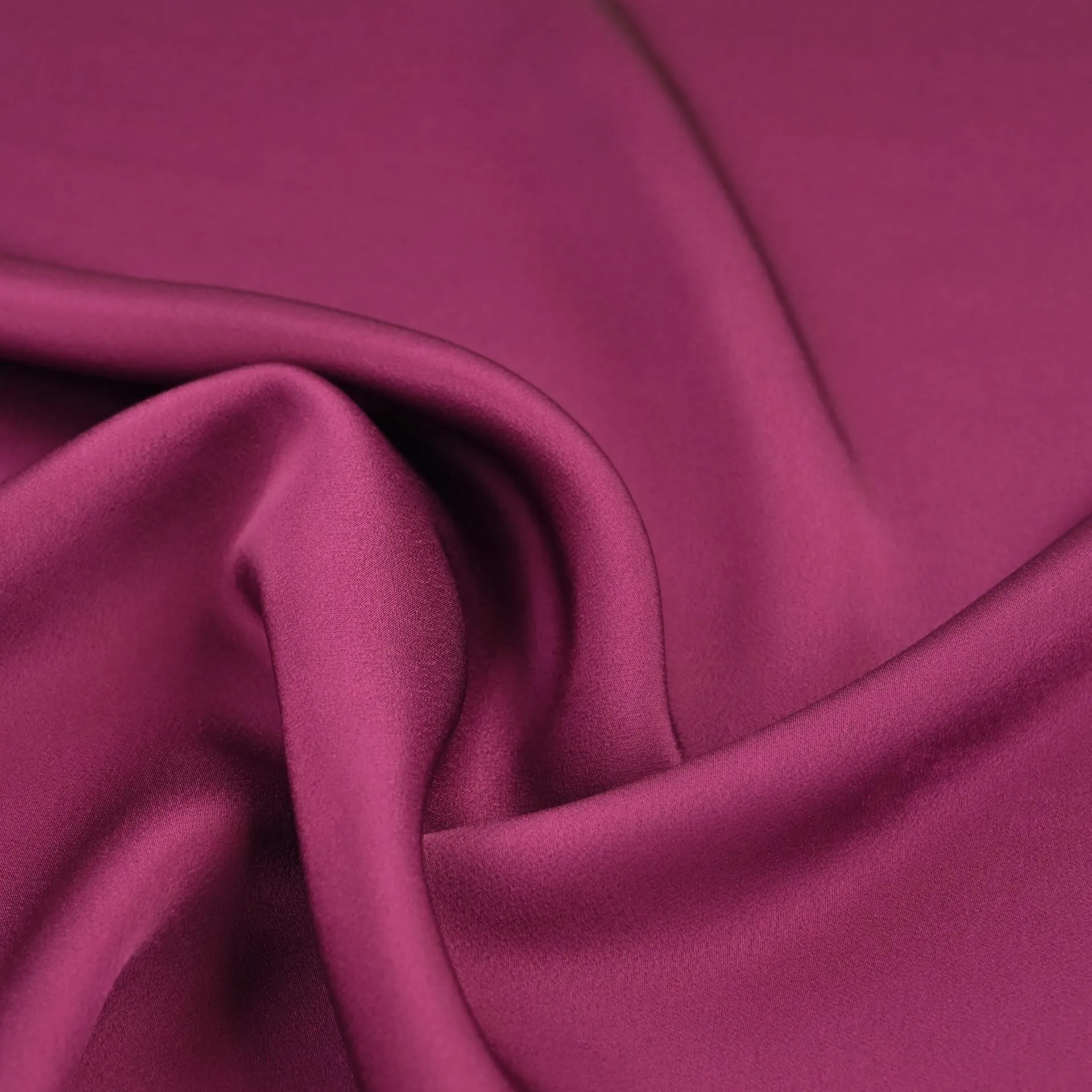 Magenta Satin Crepe Fabric 98889