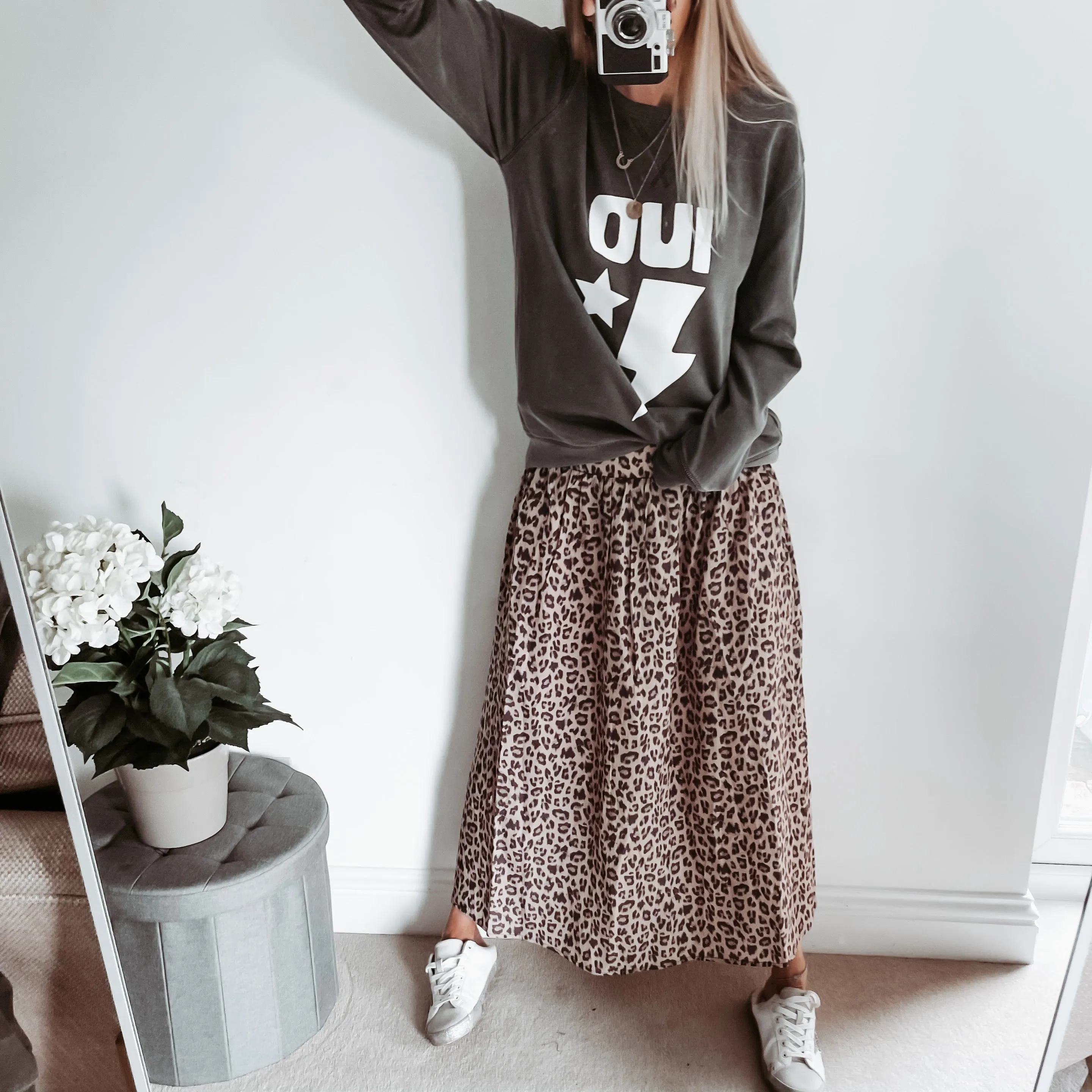 Oui vintage washed grey sweatshirt *boyfriend fit*