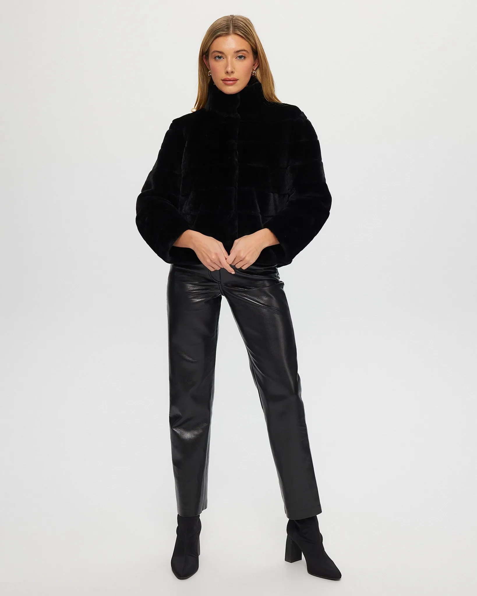 Select Shearling Lamb Horizontal Jacket with Cropped Sleeves