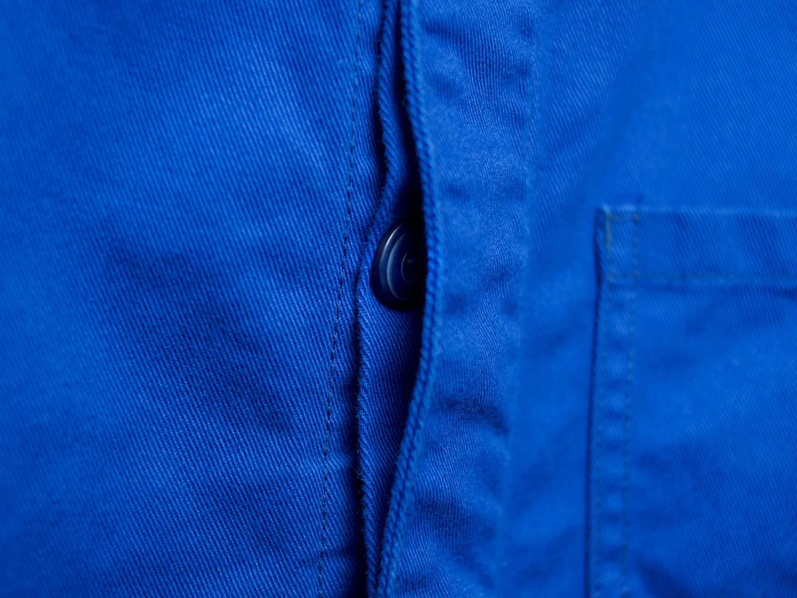 THE CHORE COAT. ROYAL BLUE.