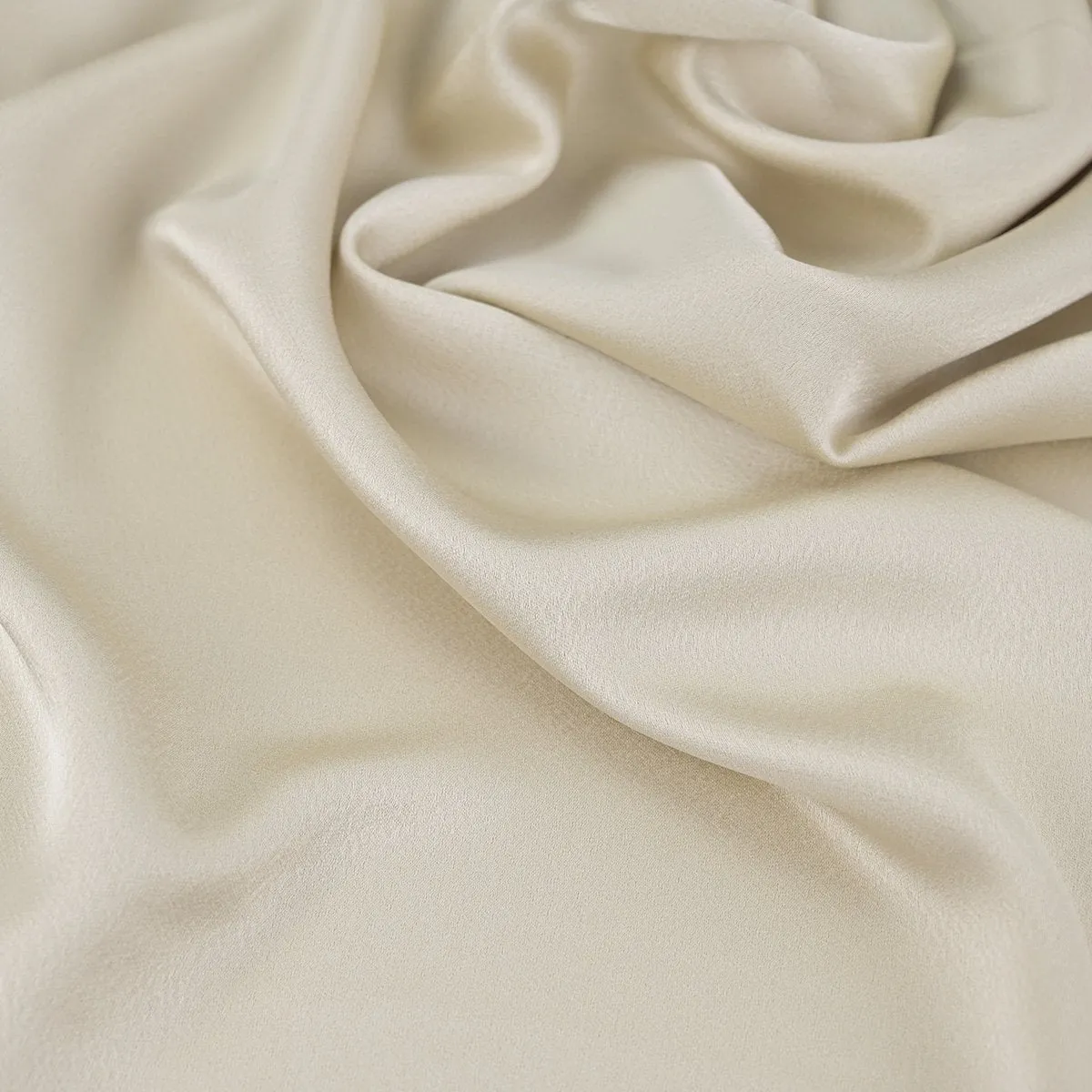 Vanilla Satin Crepe 97066