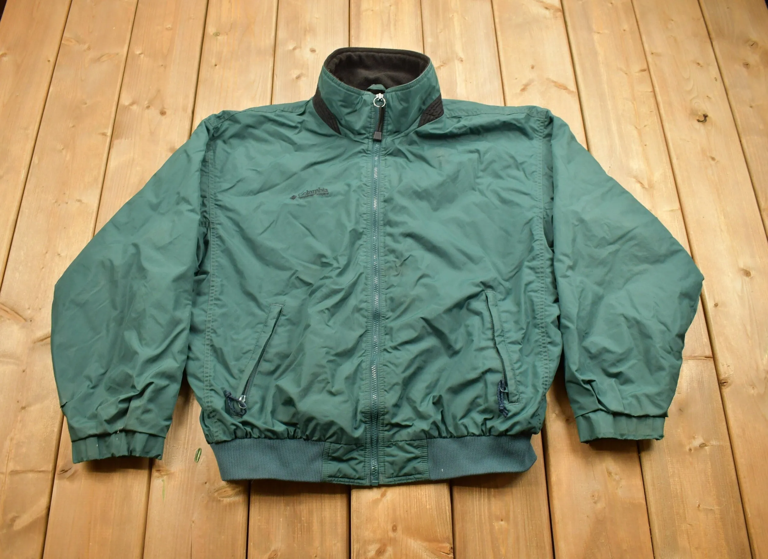 Vintage 1990s Columbia Sportswear Full Zip Windbreaker