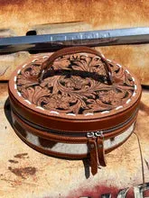 Vintage Cowgirl Cases Round Make Up Case