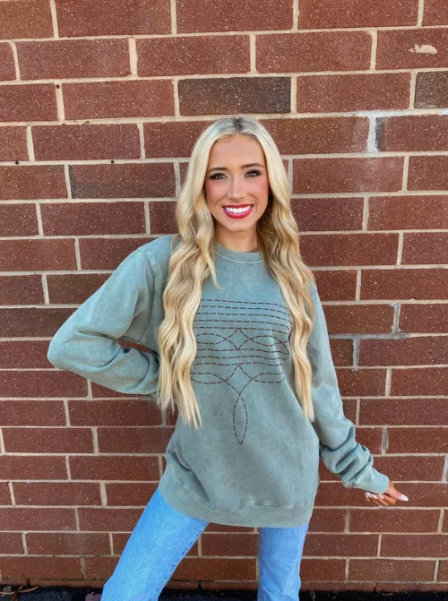 Western Cowgirl Graphic Sweatshirt