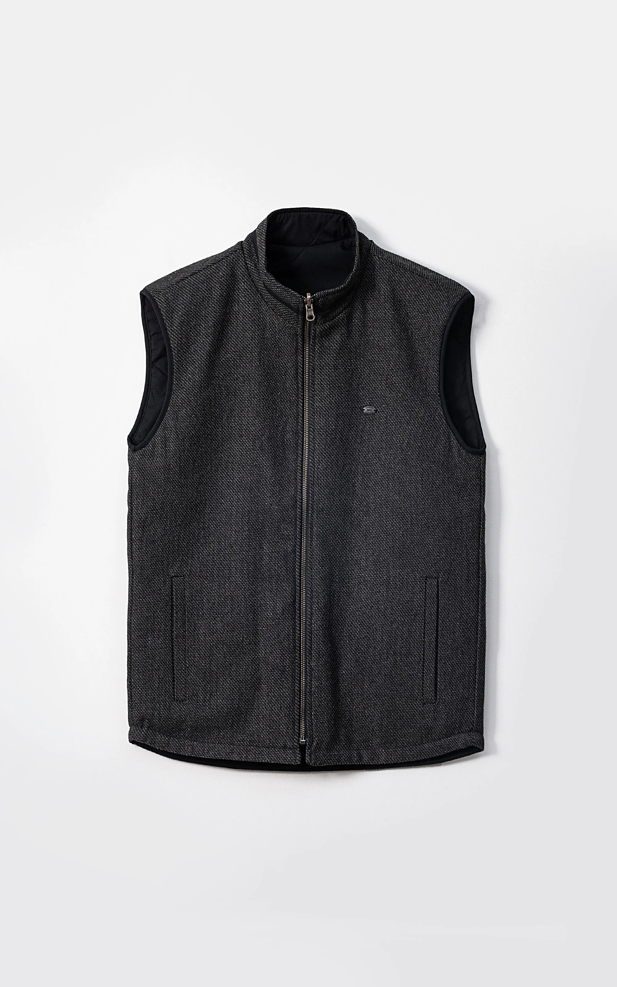 WOOL QUILTED SLEEVELESS REVERSIBLE JACKET CHARCOAL GREY